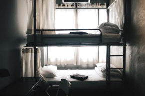 Гостиница 2W Bed & Breakfast Bangkok  Бангкок